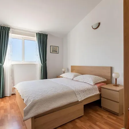 شقة Croatia تروغير