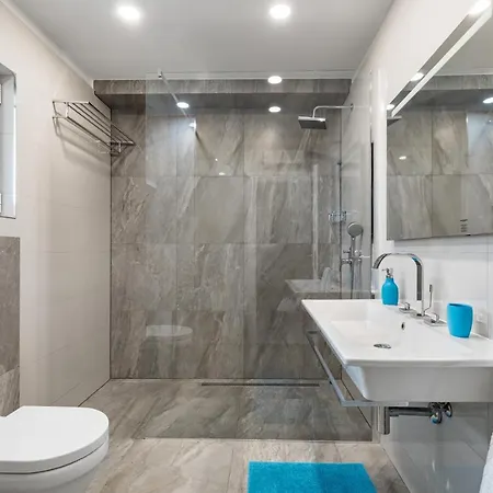 Croatia Apartment *